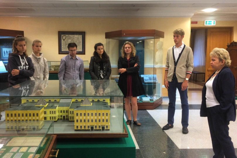 Участники Клуба по геоэнергетической политике посетили музей Банка России