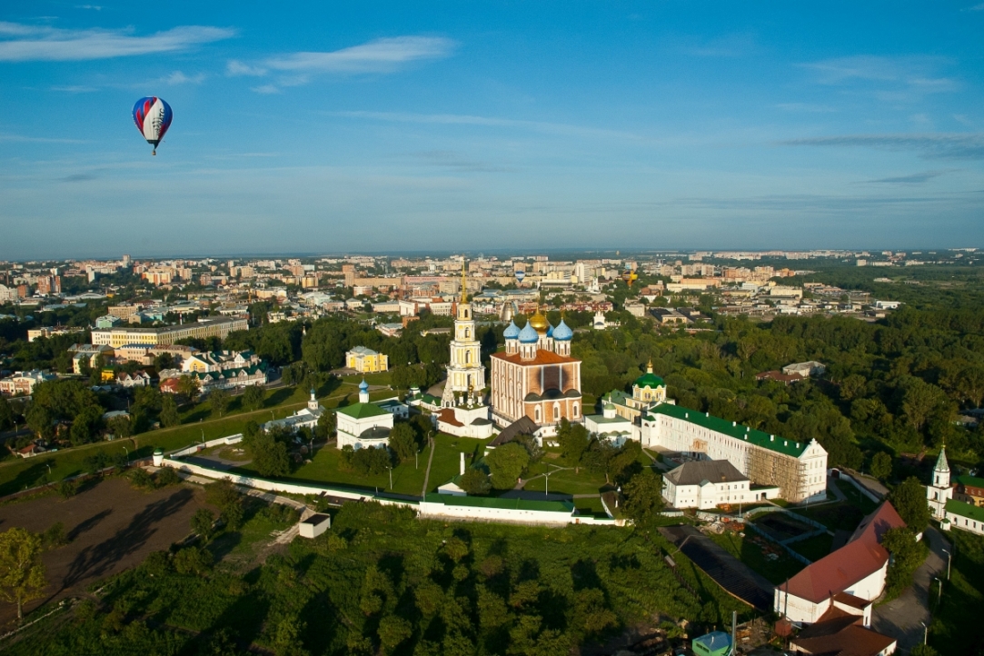 Город Рязань - входит в тридцатку крупнейших городов России. Часть территории города является анклавом, окруженным территорией Рязанского района.