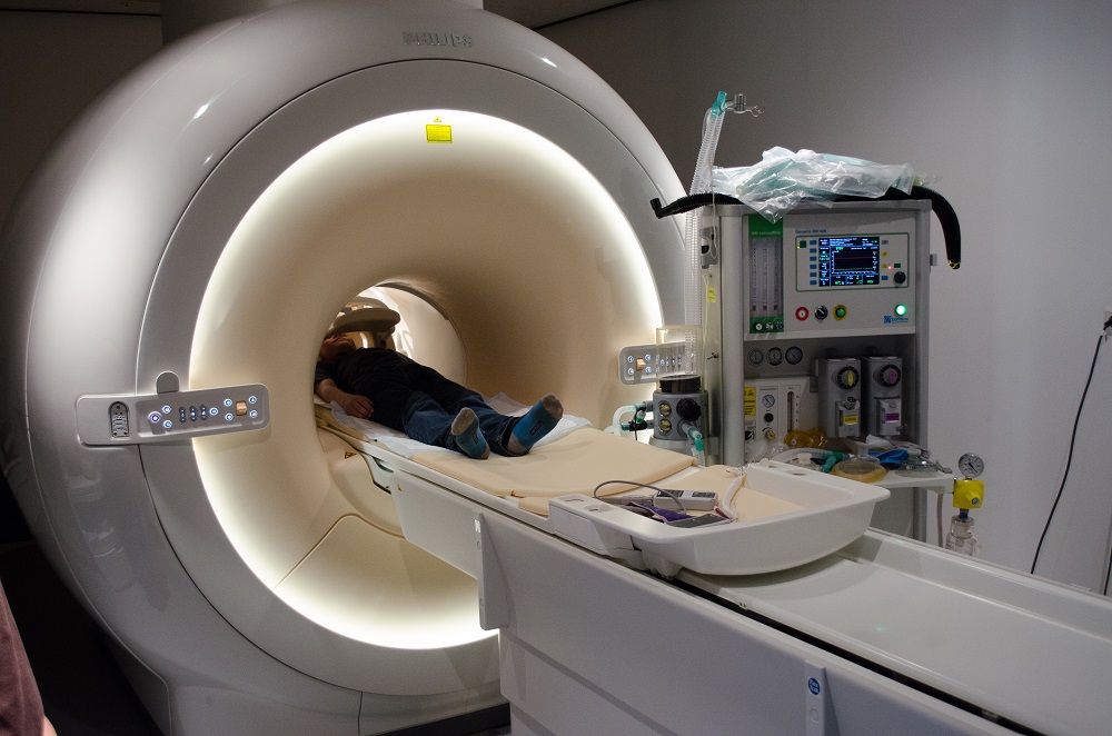 Illustration for news: Mini-course: "MRI Safety"