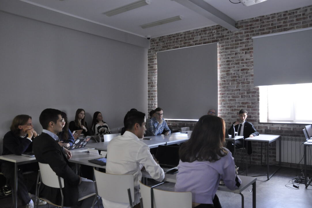 Seminar on Qualitative Research Strategies in IR Held at Shaninka